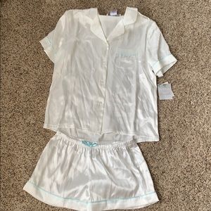 Bride pajama set. NWT